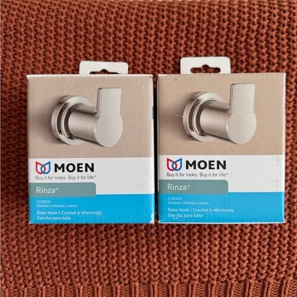 Lot of 2 Chrome Single-Hook Moen Rinza Wall Towel Hook Robe Hook Y1103CH NEW - Picture 3 of 12